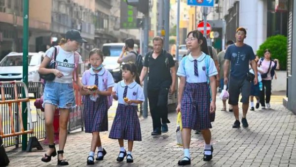 启运操盘 香港教育优势到底是什么？